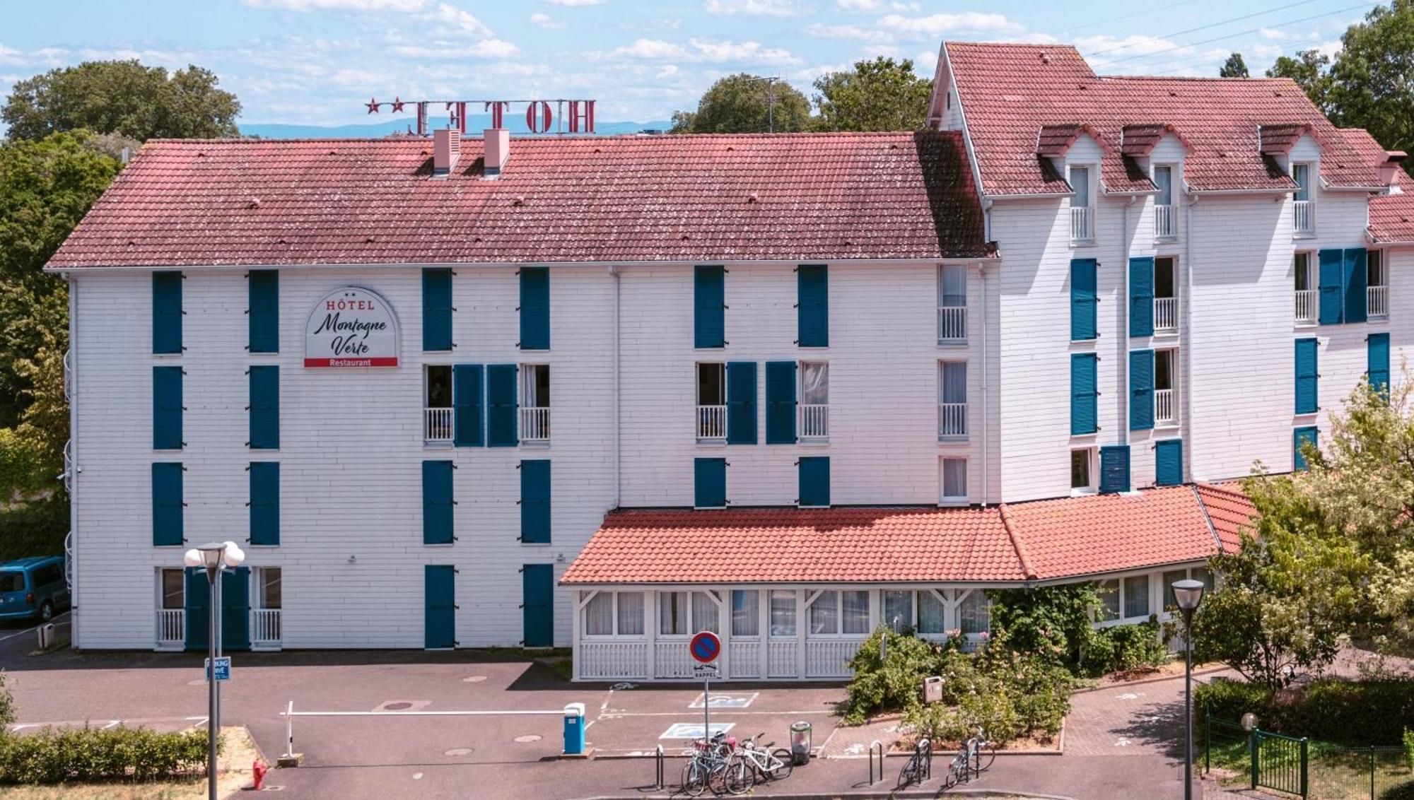 Hotel Strasbourg - Montagne Verte & Restaurant Louisiane Bagian luar foto